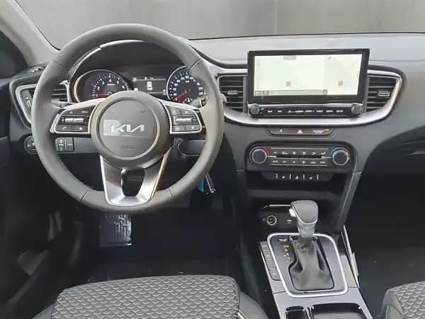 Neu Kia Ceed 150 PS (110 kW) 2026 (b3l) blue flame m Kleinwagen