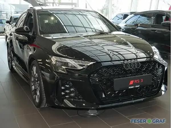Neu Audi RS3 Ambiente 400 PS (294 kW) 2026 Mythosschwarz metallic Limousine