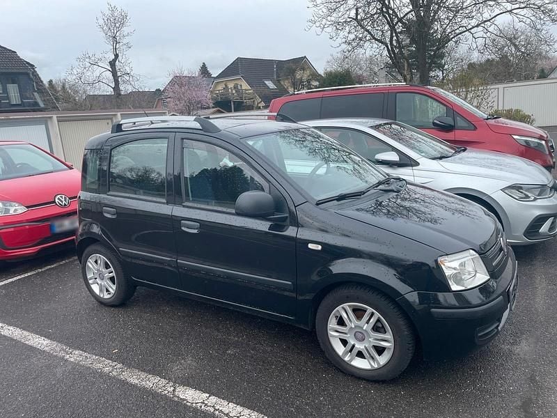 Gebraucht Fiat Panda 69 PS (50 kW) 2010 Schwarz Kleinwagen