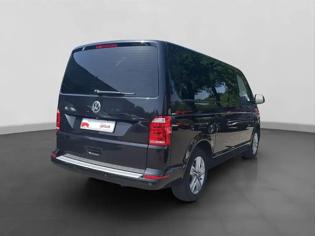 Gebraucht VW Multivan Comfortline 150 PS (110 kW) 2017 Schwarz Van / Kleinbus
