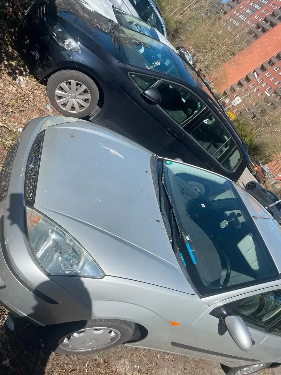 Gebraucht Ford Focus 110 PS (80 kW) 2001 Silber Kombi