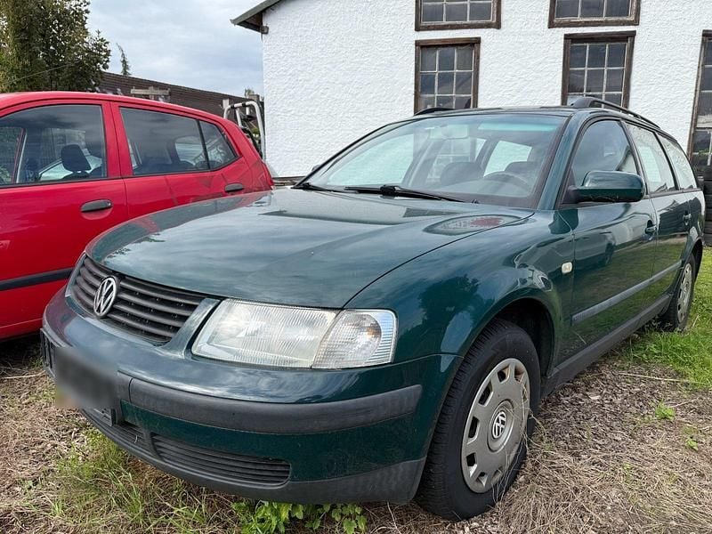Gebraucht 1999 VW Passat Kombi | 490 € (Superpreis) - Bild 1/4