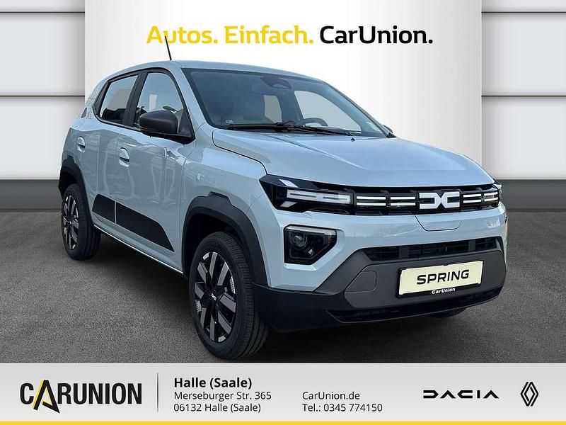 Nouă Dacia Spring Expression 52 kW (71 CP) 2026 Verde Hatchback
