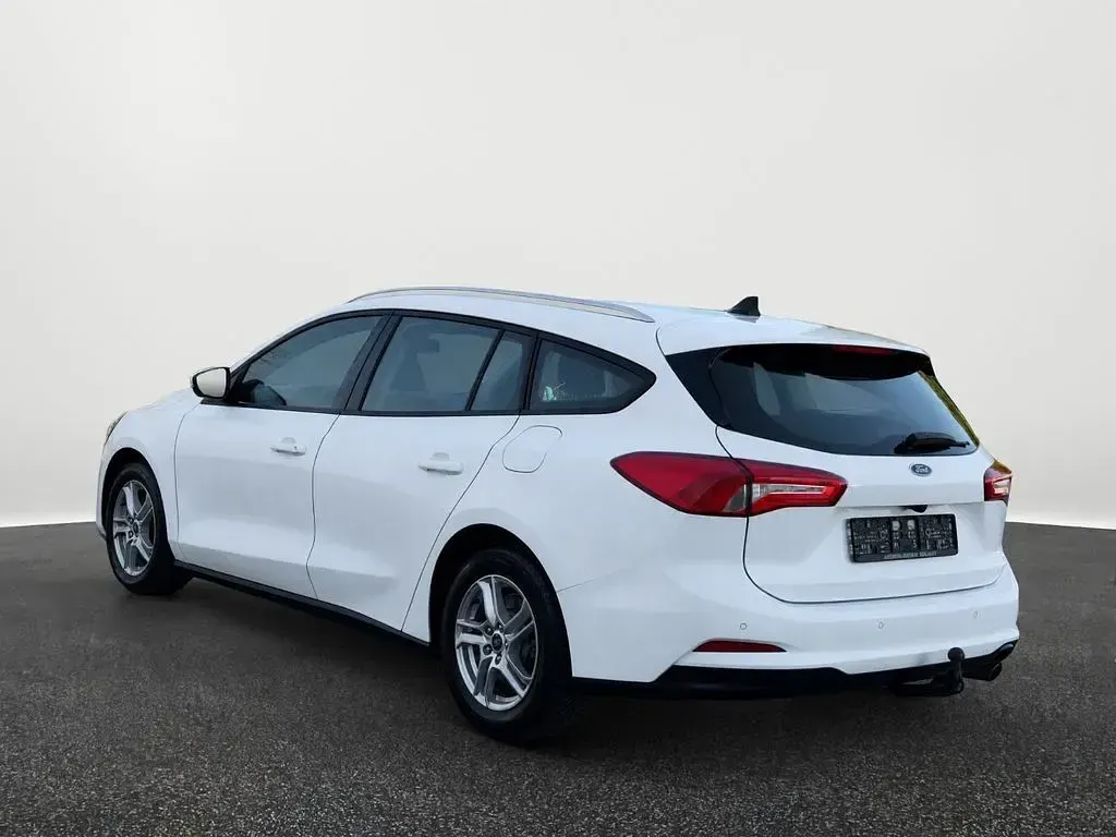 Gebraucht Ford Focus Cool & Connect 120 PS (88 kW) 2021 Weiß Limousine