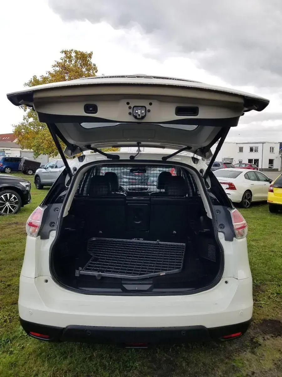 Gebraucht Nissan X-Trail Tekna 177 PS (130 kW) 2017 Weiß SUV
