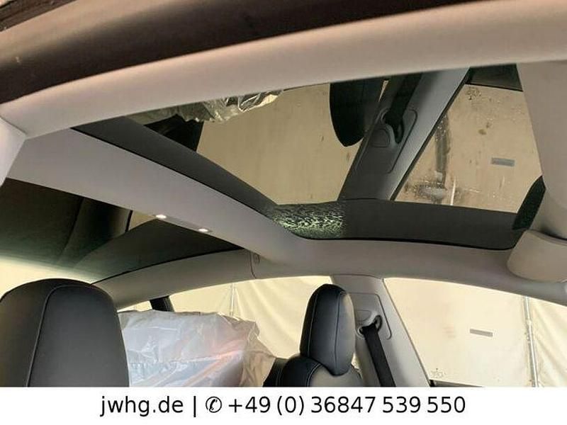 Gebraucht Tesla Model 3 Standard Range Plus 239 kW (325 PS) 2021 Grey metallic Limousine