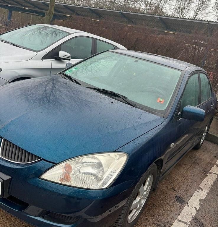 Blau Gebraucht 2003 Mitsubishi Lancer Limousine | 600 € (Superpreis) - Bild 1/4