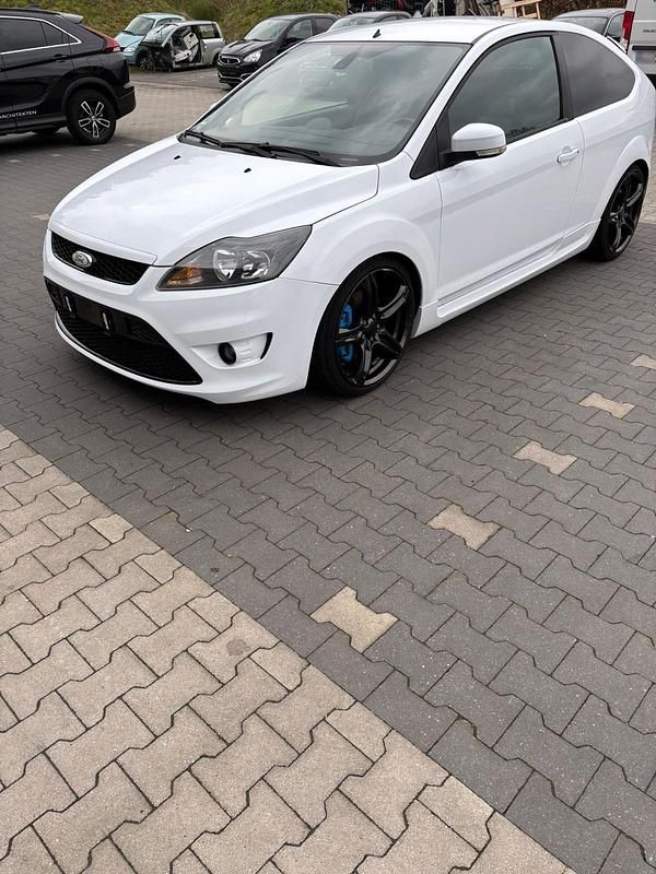 Gebraucht Ford Focus ST 260 PS (191 kW) 2009 Weiß Coupé