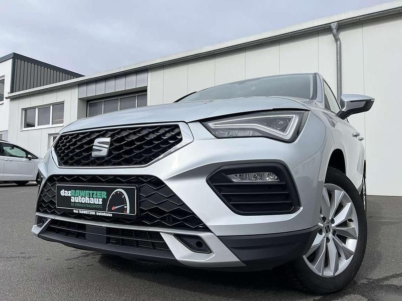 Reflexsilber Gebraucht 2024 Seat Ateca Style SUV | 20.960 € (Superpreis) - Bild 1/4