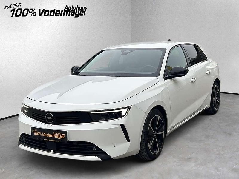 Gebraucht Opel Astra Elegance 150 PS (110 kW) 2023 Arktis weiß Limousine