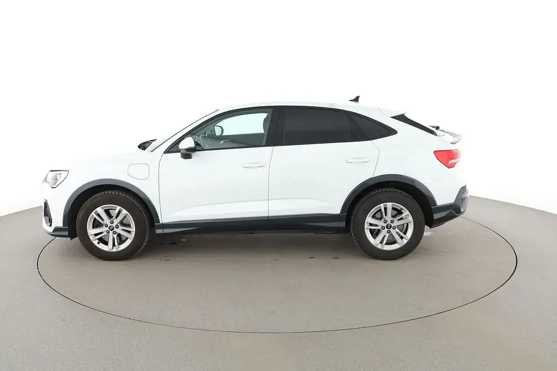 Gebraucht Audi Q3 Sportback Basis 245 PS (180 kW) 2021 Weiß SUV