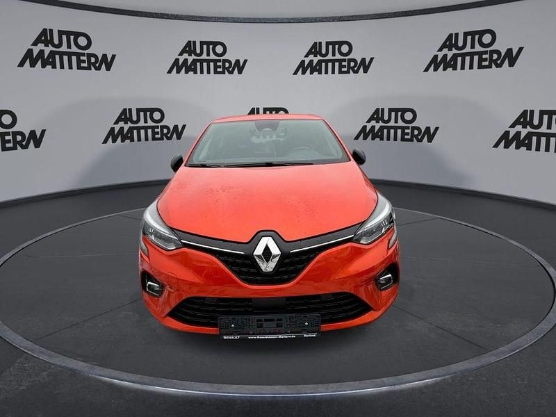 Gebraucht Renault Clio V Intens 131 PS (96 kW) 2019 Valencia orange (metallic) Limousine