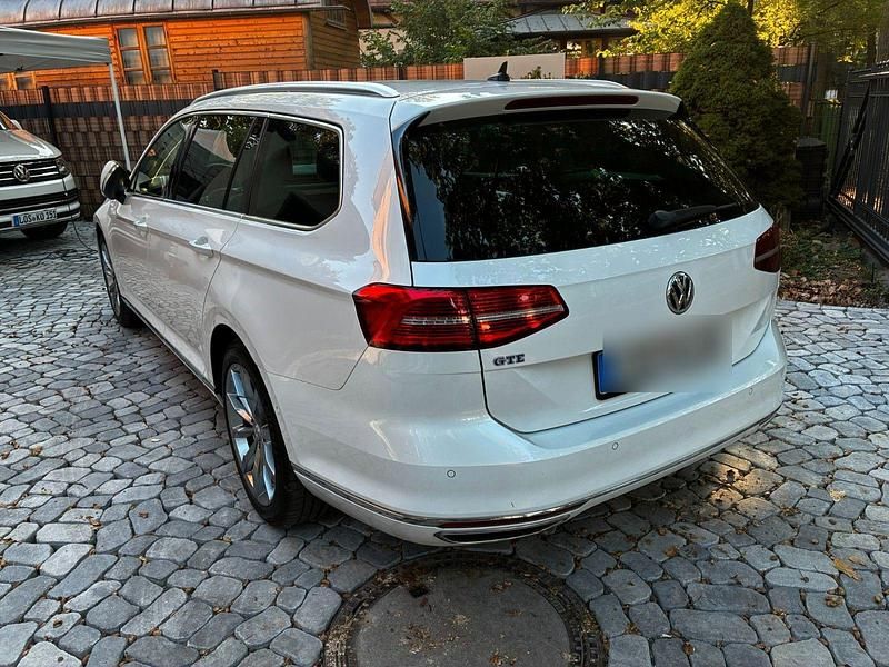Gebraucht VW Passat GTE 218 PS (160 kW) 2016 Weiß Kombi