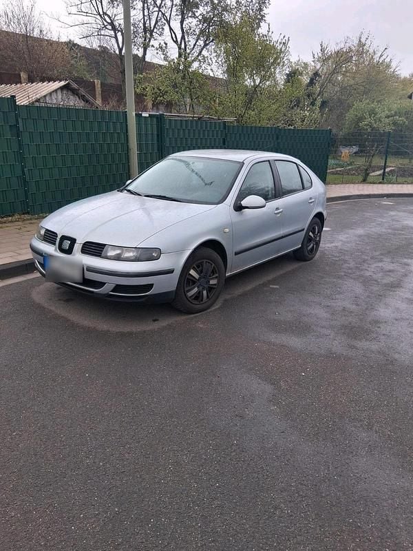 Gebraucht Seat Leon 105 PS (77 kW) 2005 Silber Kleinwagen