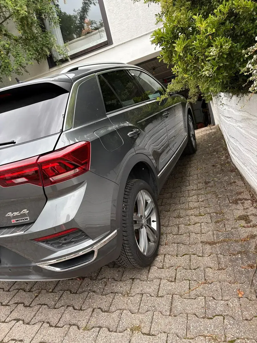 Gebraucht VW T-Roc 190 PS (139 kW) 2018 Grau SUV