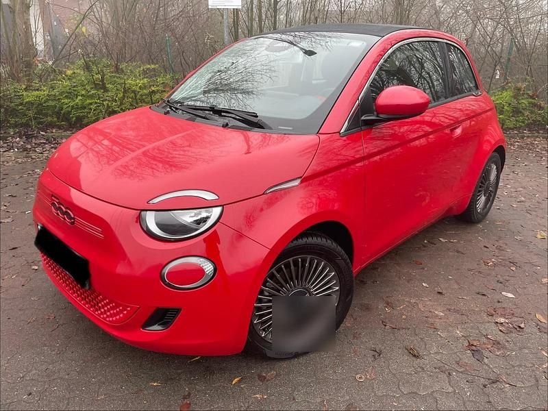 Gebraucht Fiat 500e 86 kW (118 PS) 2022 Rot Cabrio