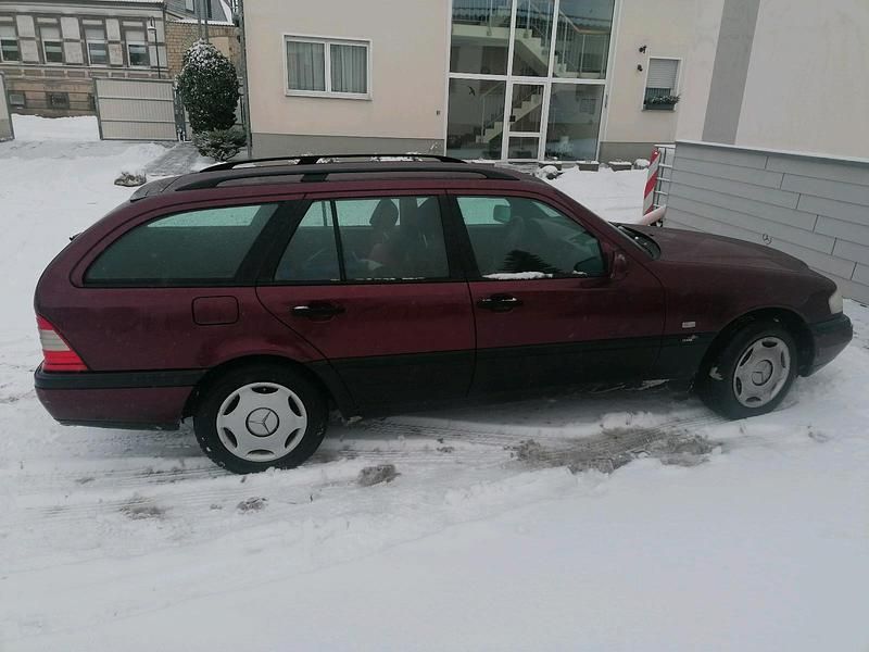 Gebraucht Mercedes C180 1997 Rot Kombi