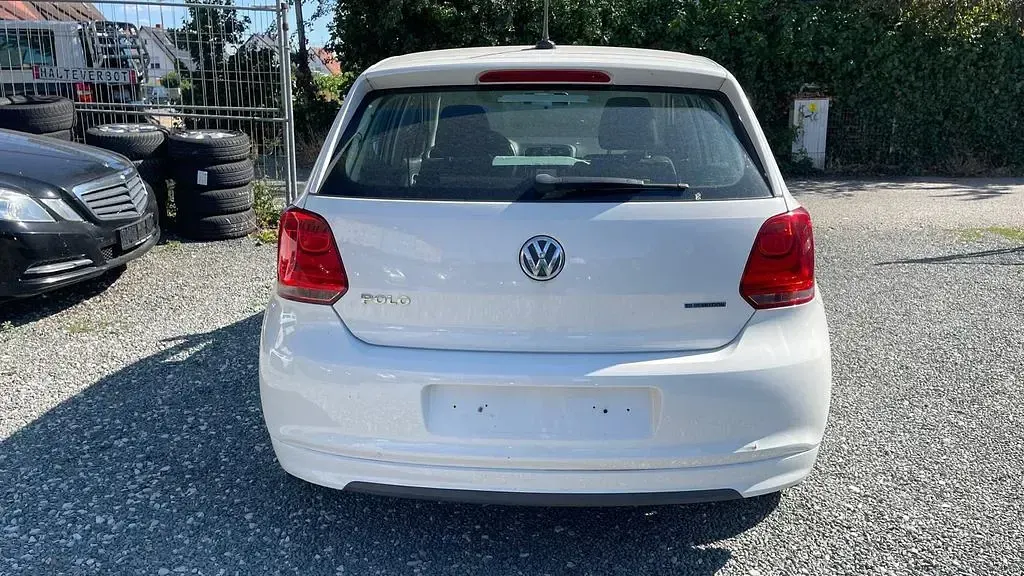 Gebraucht VW Polo Trendline 75 PS (55 kW) 2011 Weiß Kleinwagen