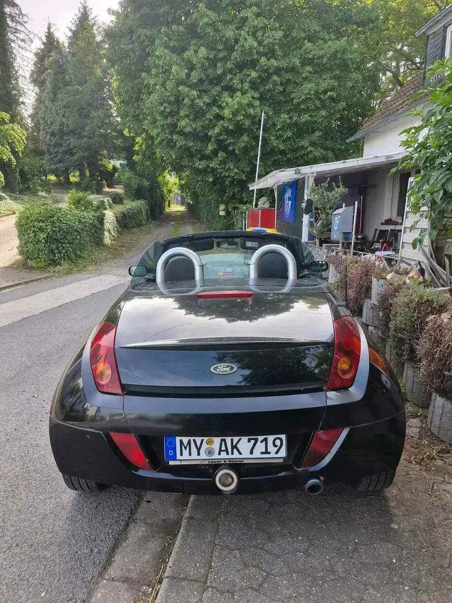 Gebraucht Ford StreetKa 95 PS (69 kW) 2003 Schwarz Cabrio