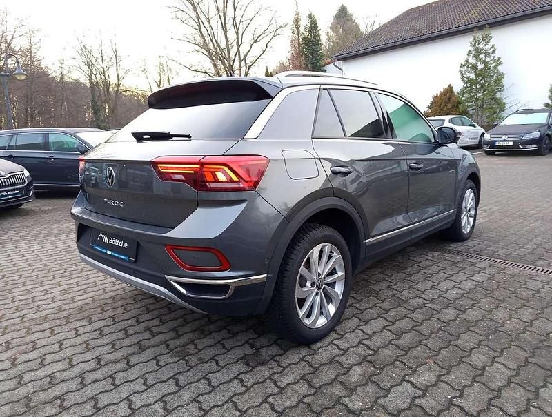 Gebraucht VW T-Roc Style 116 PS (85 kW) 2025 Indiumgrau metallic SUV