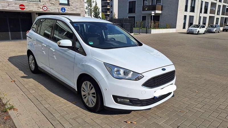 Gebraucht Ford Grand C-Max Cool & Connect 125 PS (91 kW) 2018 Weiß Van / Kleinbus