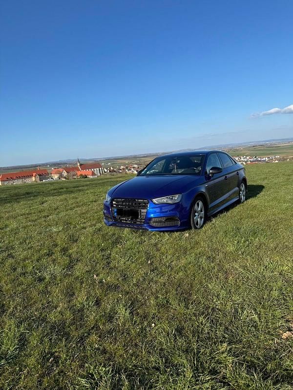 Second-hand Audi A3 S-Line 184 CP (135 kW) 2016 Albastru Berlinǎ
