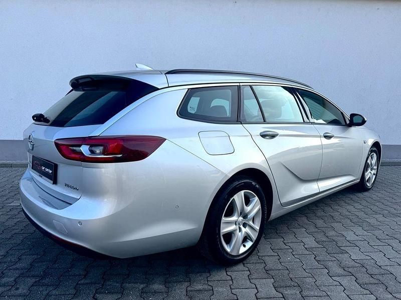 Gebraucht Opel Insignia 136 PS (100 kW) 2018 Silber Kombi