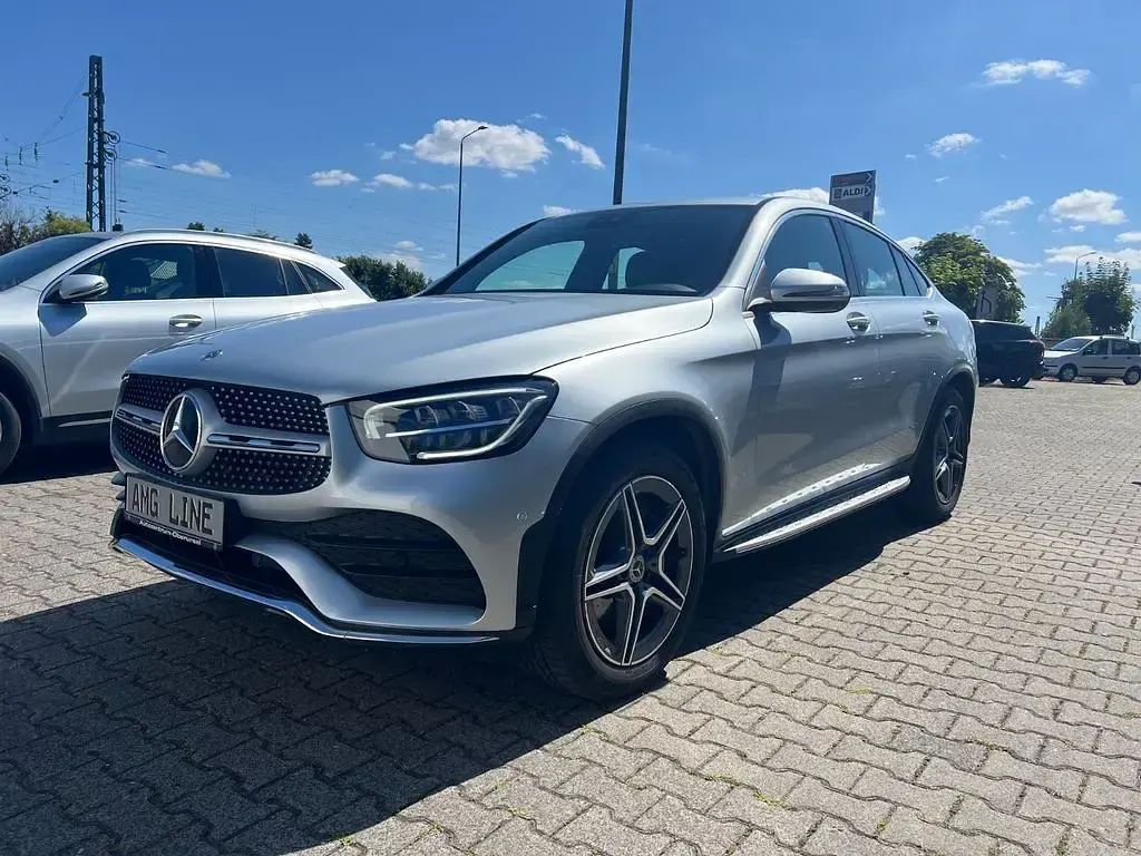 Gebraucht Mercedes GLC300 AMG 258 PS (189 kW) 2020 Silber SUV