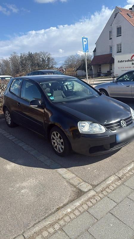 Gebraucht VW Golf V 105 PS (77 kW) 2005 Schwarz Kleinwagen