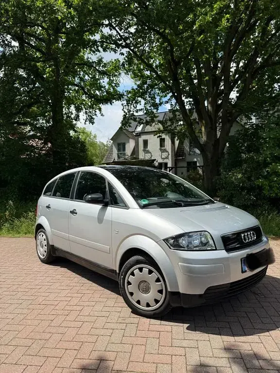 Gebraucht Audi A2 75 PS (55 kW) 2003 Silber Kleinwagen
