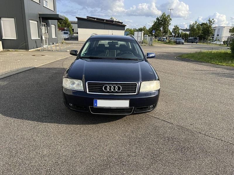 Blau Gebraucht 2004 Audi A6 Kombi | 3.699 € (Fairer Preis) - Bild 1/4
