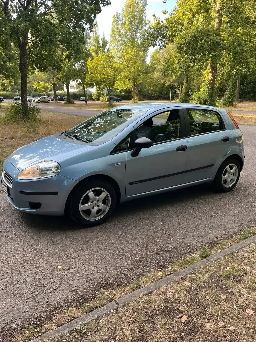 Gebraucht Fiat Punto 65 PS (47 kW) 2006 Silber Kleinwagen