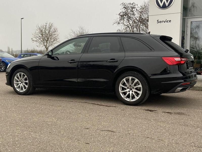 Gebraucht Audi A4 150 PS (110 kW) 2022 Schwarz Kombi