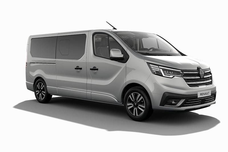 Neu Renault Trafic 170 PS (125 kW) 2025 Silber Van / Kleinbus