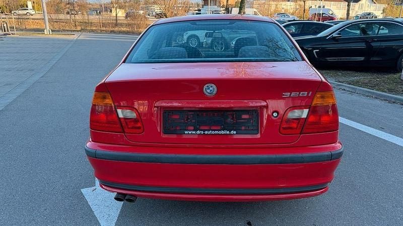 Gebraucht BMW 328 193 PS (141 kW) 1999 Rot Limousine