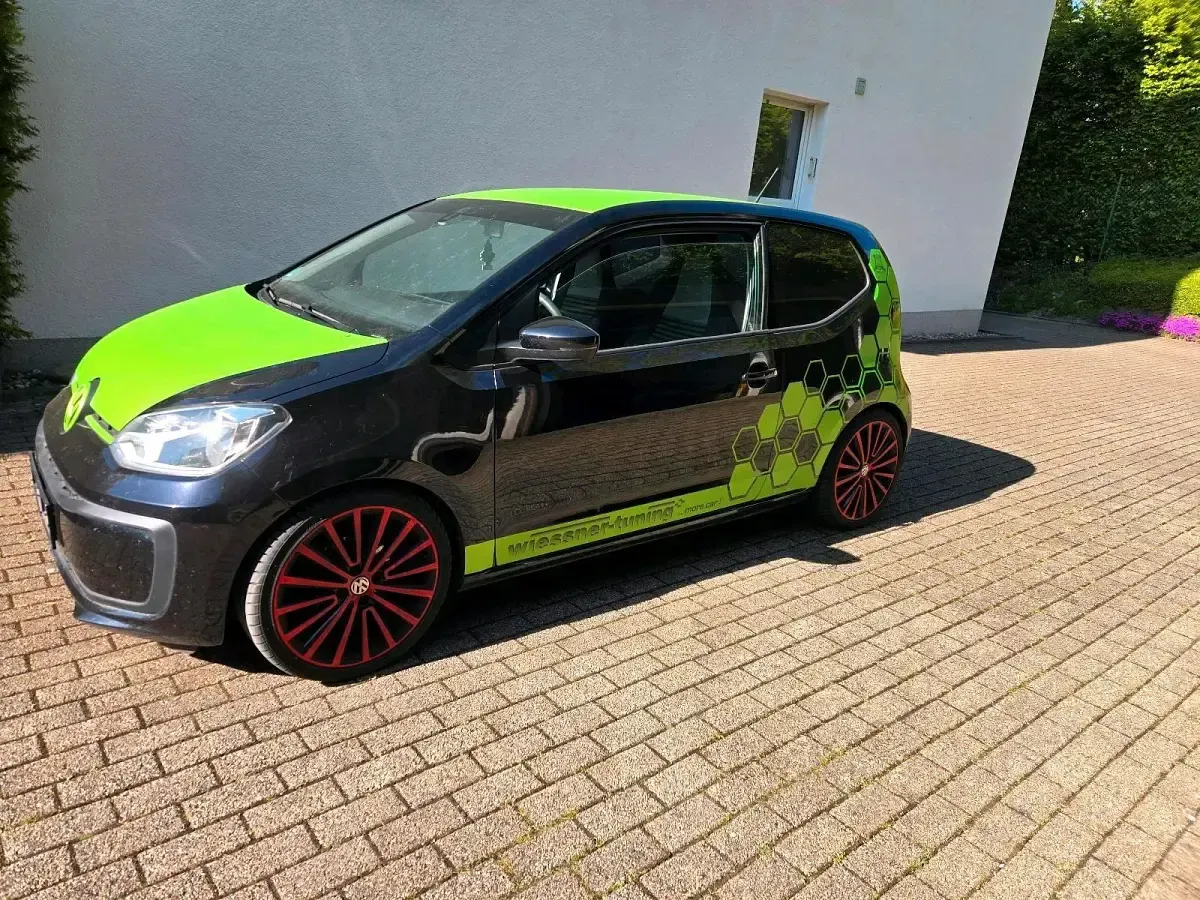 Gebraucht VW up! R 60 PS (44 kW) 2018 Schwarz Kleinwagen