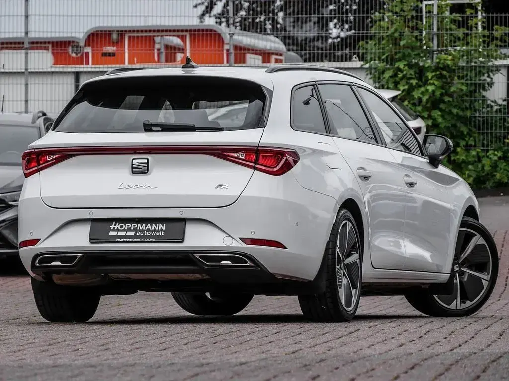 Gebraucht Seat Leon ST FR 190 PS (139 kW) 2021 Weiß Kombi