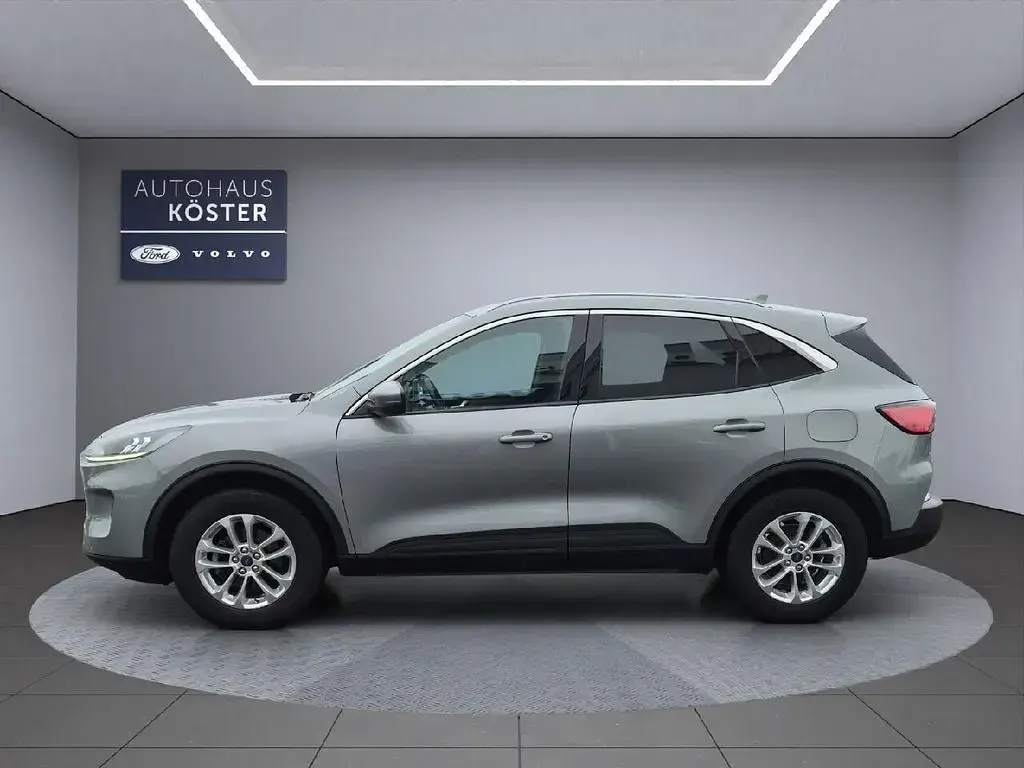 Gebraucht Ford Kuga Titanium 150 PS (110 kW) 2022 Grau SUV