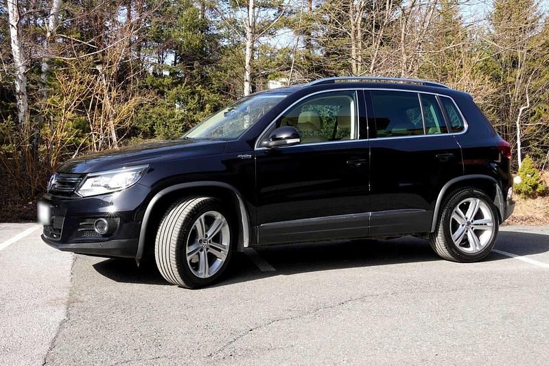 Gebraucht VW Tiguan Highline 184 PS (135 kW) 2015 Schwarz SUV