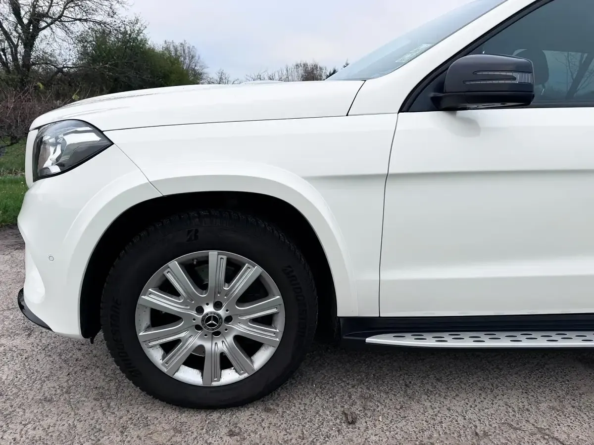 Gebraucht Mercedes GLS350 AMG line 258 PS (189 kW) 2018 Weiß SUV