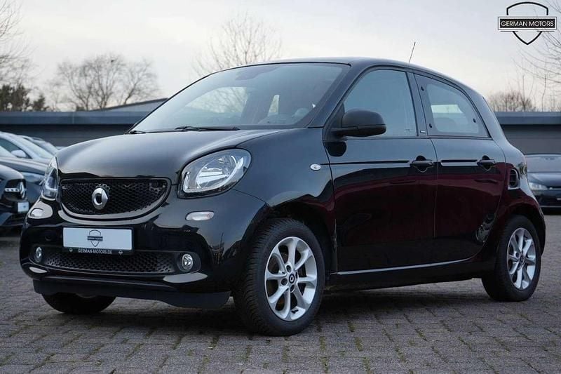 Gebraucht Smart ForFour Passion 90 PS (66 kW) 2019 Schwarz Kleinwagen