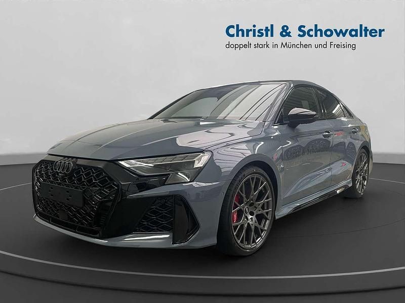 Gebraucht Audi RS3 400 PS (294 kW) 2025 Kemoragrau metallic Limousine