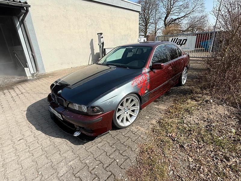 Gebraucht BMW 523 177 PS (130 kW) 1998 Andere farben Limousine