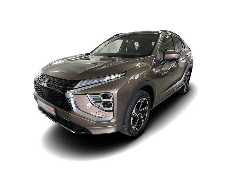 Braun Gebraucht 2024 Mitsubishi Eclipse SUV | 41.708 € - Bild 1/4