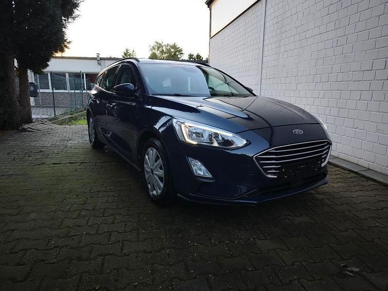 Gebraucht Ford Focus Trend 86 PS (63 kW) 2018 Blau Limousine