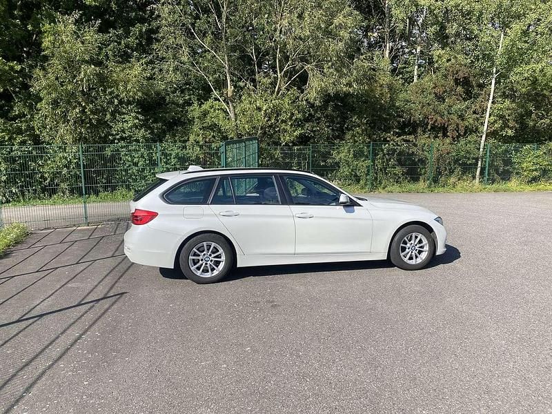 Second-hand BMW 318 150 CP (110 kW) 2017 Alb Break