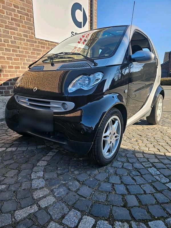 Gebraucht Smart ForTwo Coupé 61 PS (44 kW) 2005 Schwarz Coupé
