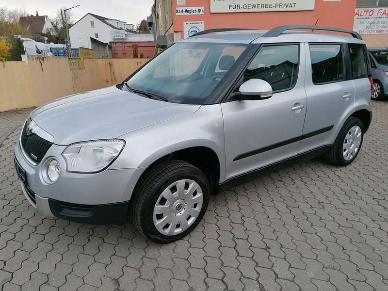 Gebraucht Skoda Yeti GreenLine 105 PS (77 kW) 2012 Silber SUV