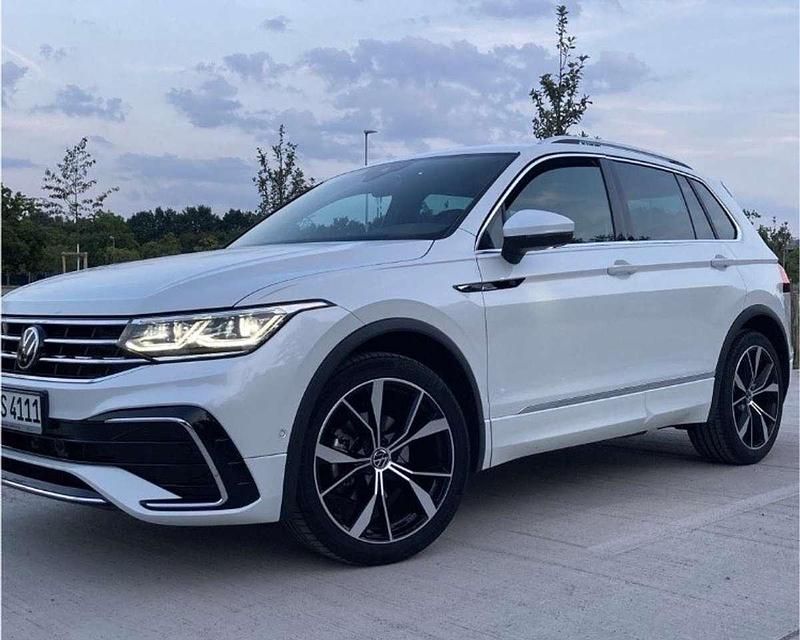 Weiß Gebraucht 2021 VW Tiguan R-line SUV | 28.500 € (Superpreis) - Bild 1/4