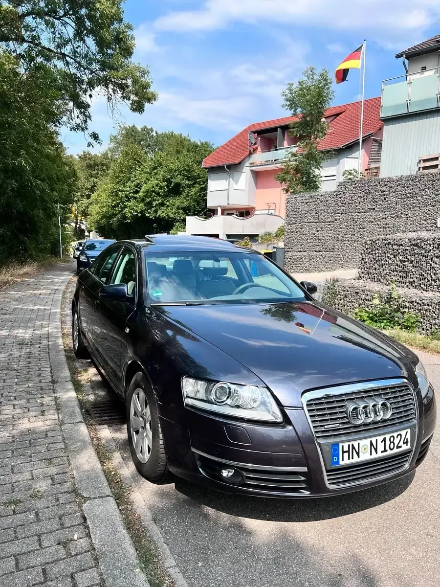 Gebraucht Audi A6 Comfort 225 PS (165 kW) 2004 Grau Limousine
